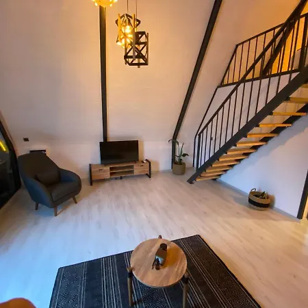 Panda Bungalov 度假居 萨潘贾